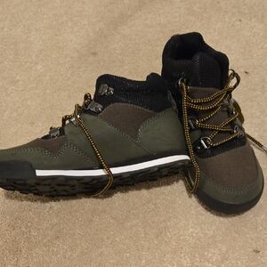 Kids Hiking Boots
